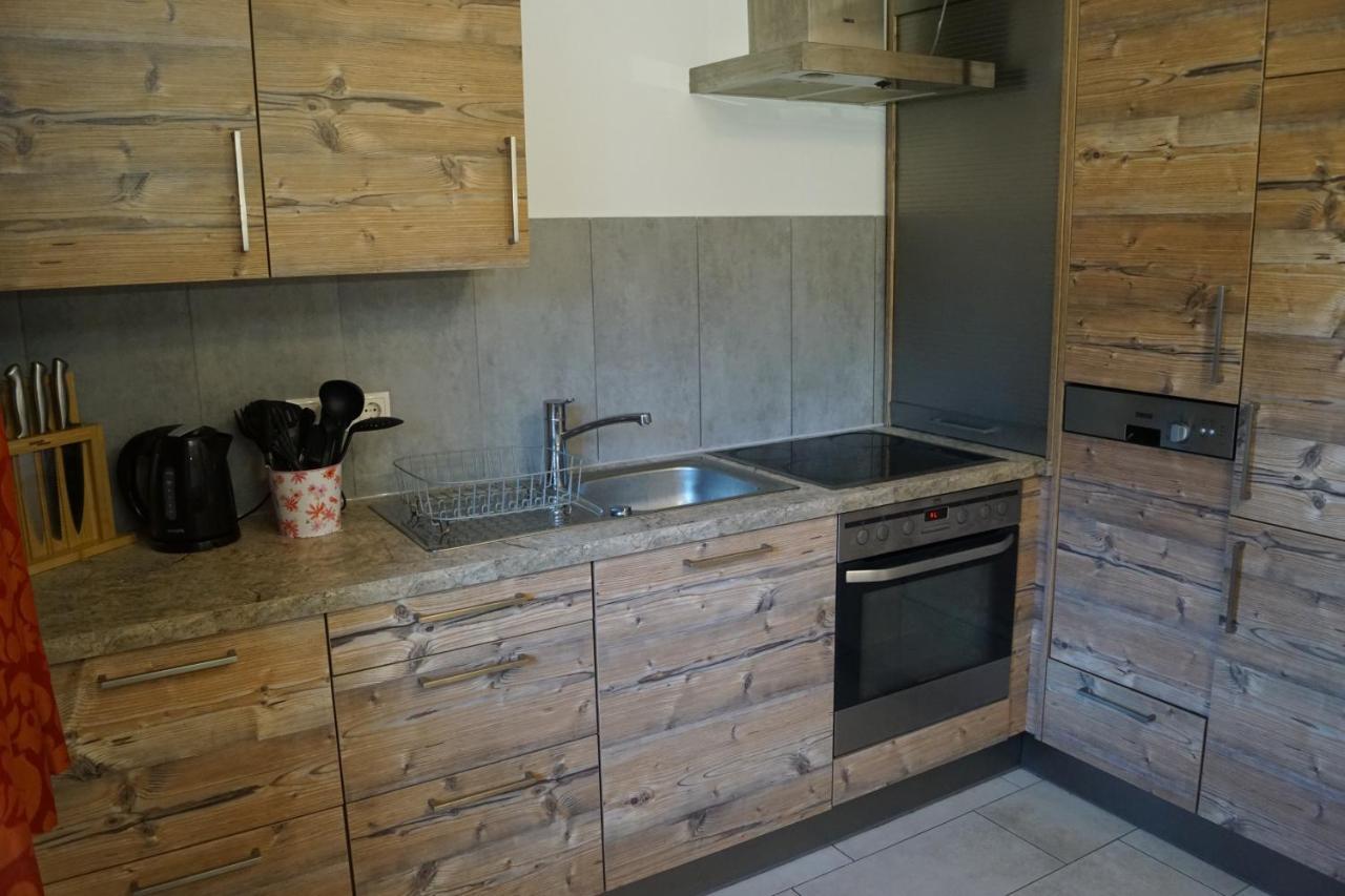 Apartment Wasserfall Im Zillertal Hart im Zillertal Luaran gambar