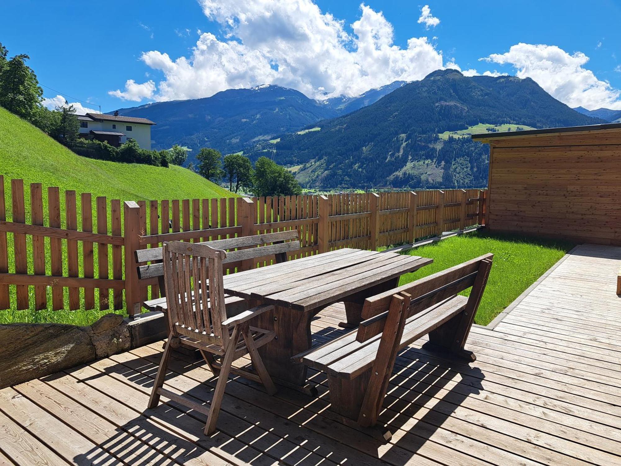 Apartment Wasserfall Im Zillertal Hart im Zillertal Luaran gambar